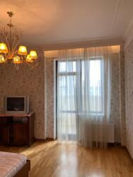 продаємо 2х кімнатну квартиру біля парка Шевченка, 91м = 150т ,з ремонтом,закритий комплекс, охрана, фото 10 продаємо 2х кімнатну квартиру біля парка Шевченка, 91м = 150т ,з ремонтом,закритий комплекс, охрана, фото 10