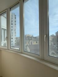 продаємо 2х кімнатну квартиру біля парка Шевченка, 91м = 150т ,з ремонтом,закритий комплекс, охрана, фото 4 продаємо 2х кімнатну квартиру біля парка Шевченка, 91м = 150т ,з ремонтом,закритий комплекс, охрана, фото 4