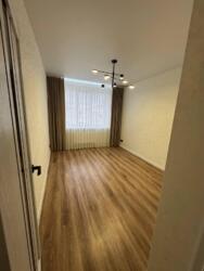 2 кімнатна квартира 67 м² з ремонтом ЖК Рауш Озерна велика кухня 17.5 м² мінімальне переоформлення фото 1 2 кімнатна квартира 67 м² з ремонтом ЖК Рауш Озерна велика кухня 17.5 м² мінімальне переоформлення фото 1