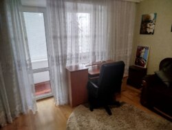 Продаж 2-кімнатної квартири з меблями та технікою фото 4 Продаж 2-кімнатної квартири з меблями та технікою фото 4