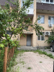 Простора квартира в самому центрі Кам’янця-Подільського! фото 13 Простора квартира в самому центрі Кам’янця-Подільського! фото 13