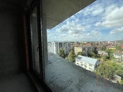 ������ 1-������� �������� � �� Royal Park ���� 6