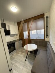 Продаж 1-кімнатної квартири з ремонтом фото 2 Продаж 1-кімнатної квартири з ремонтом фото 2