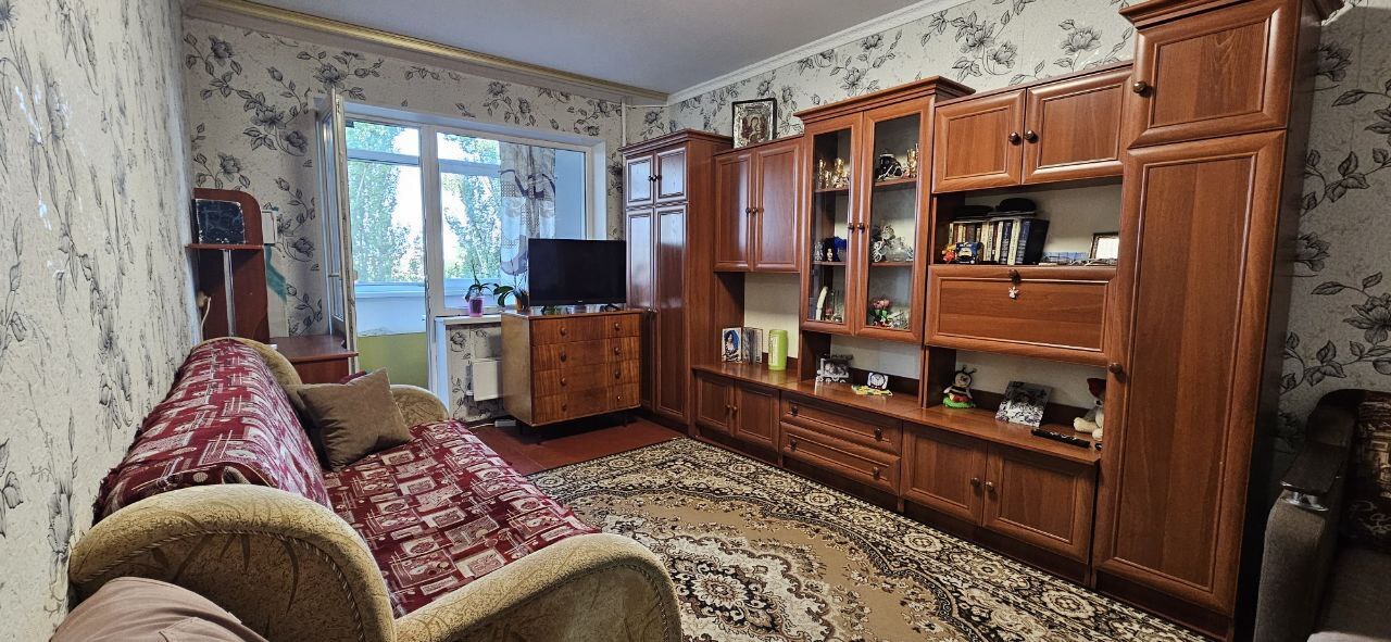 Продаж 1-ної квартири, р-н 4 мікрорайону фото 1 Продаж 1-ної квартири, р-н 4 мікрорайону фото 1