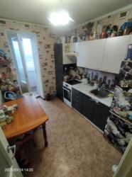 Продаж 2-ної квартири, 4-й мікрорайон фото 2 Продаж 2-ної квартири, 4-й мікрорайон фото 2