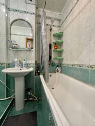 Продаж 2-ної квартири, Селекція ( в сторону Володарки) фото 8 Продаж 2-ної квартири, Селекція ( в сторону Володарки) фото 8