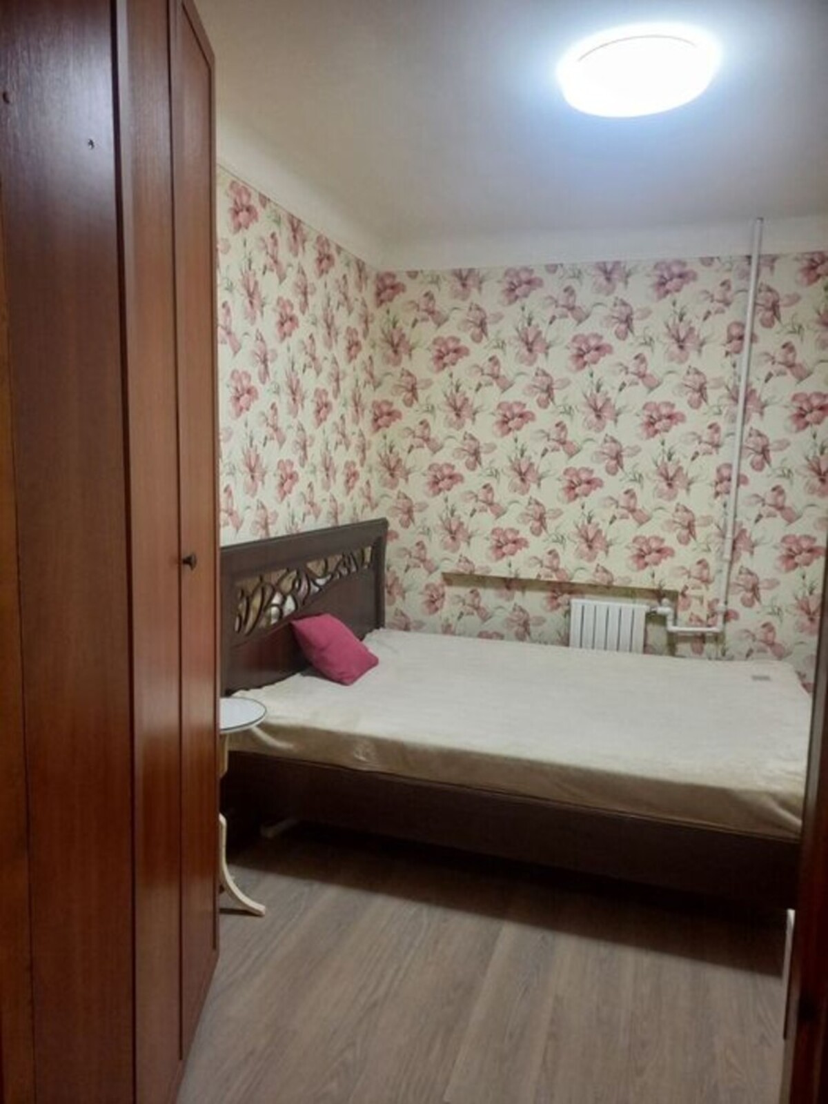 Продаж 3 кімнатної квартири код № 212-945-331 фото 1 Продаж 3 кімнатної квартири код № 212-945-331 фото 1