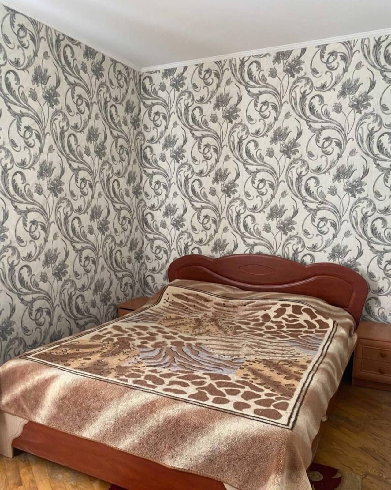 Продається 2к квартира фото 1 Продається 2к квартира фото 1