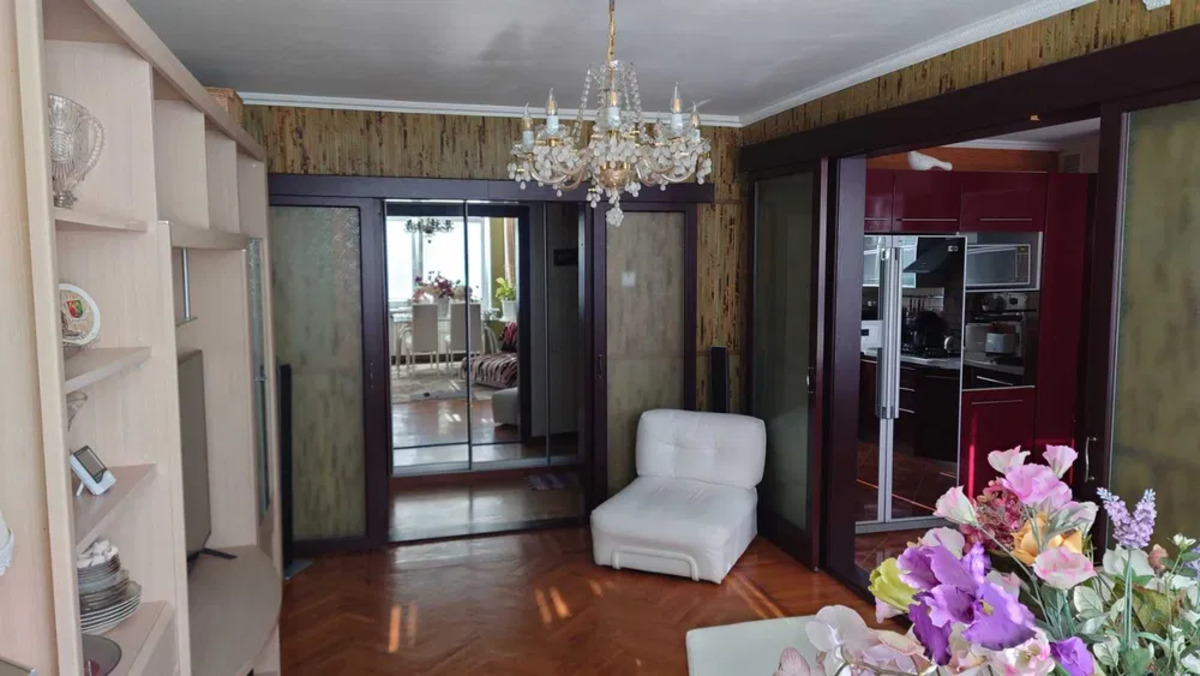 Продаж квартири на Огнівці код № 213-101-357 фото 1 Продаж квартири на Огнівці код № 213-101-357 фото 1