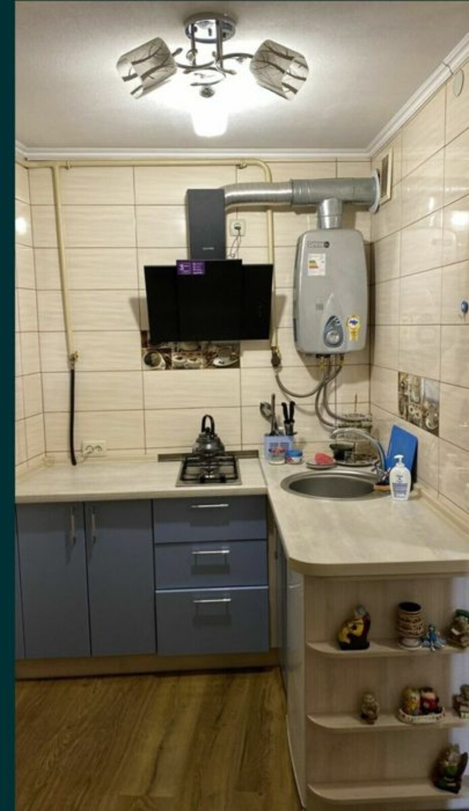 Продаж 1кімнатної квартири в Центрі код № 212-959-117 фото 1 Продаж 1кімнатної квартири в Центрі код № 212-959-117 фото 1