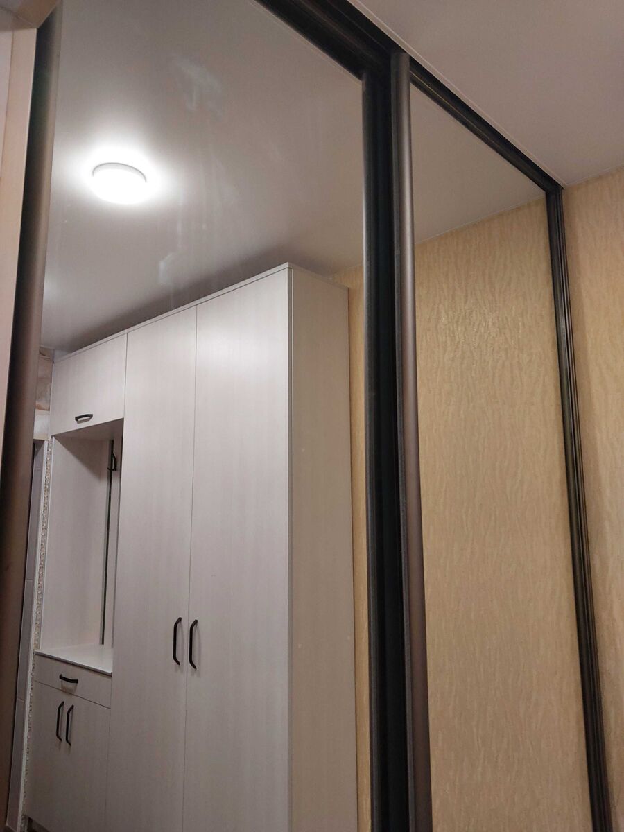 Продам 1-кімнатну квартиру на Рибальському код № 212-935-640 фото 1 Продам 1-кімнатну квартиру на Рибальському код № 212-935-640 фото 1