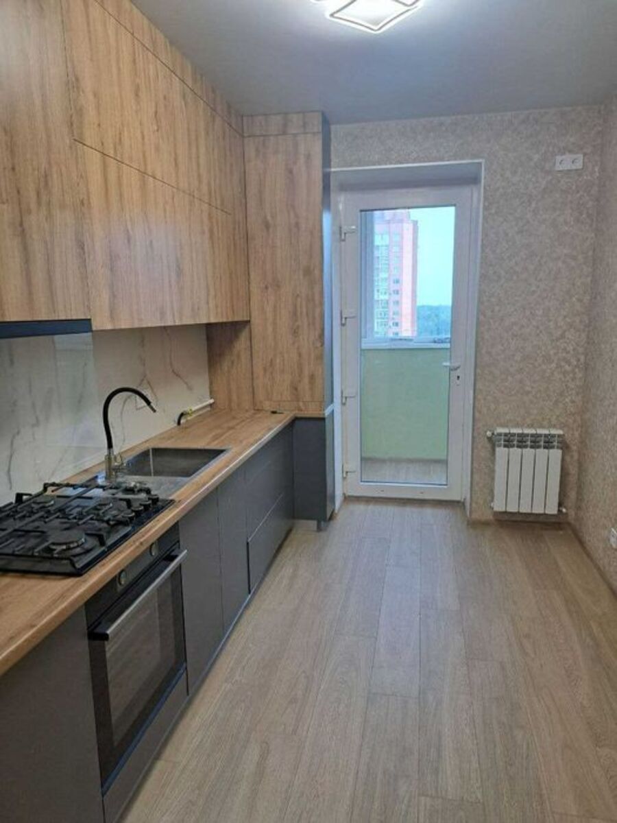 Однокімнатна квартира з ремонтом в новобудові код № 212-956-386 фото 1 Однокімнатна квартира з ремонтом в новобудові код № 212-956-386 фото 1