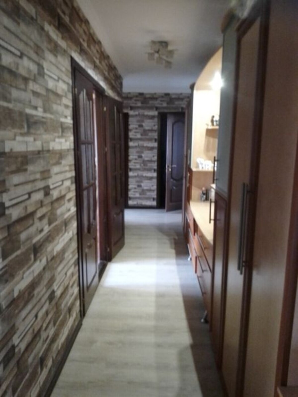 Продаж 3-х кімнатної квартири на Леваді код № 212-934-371 фото 1 Продаж 3-х кімнатної квартири на Леваді код № 212-934-371 фото 1