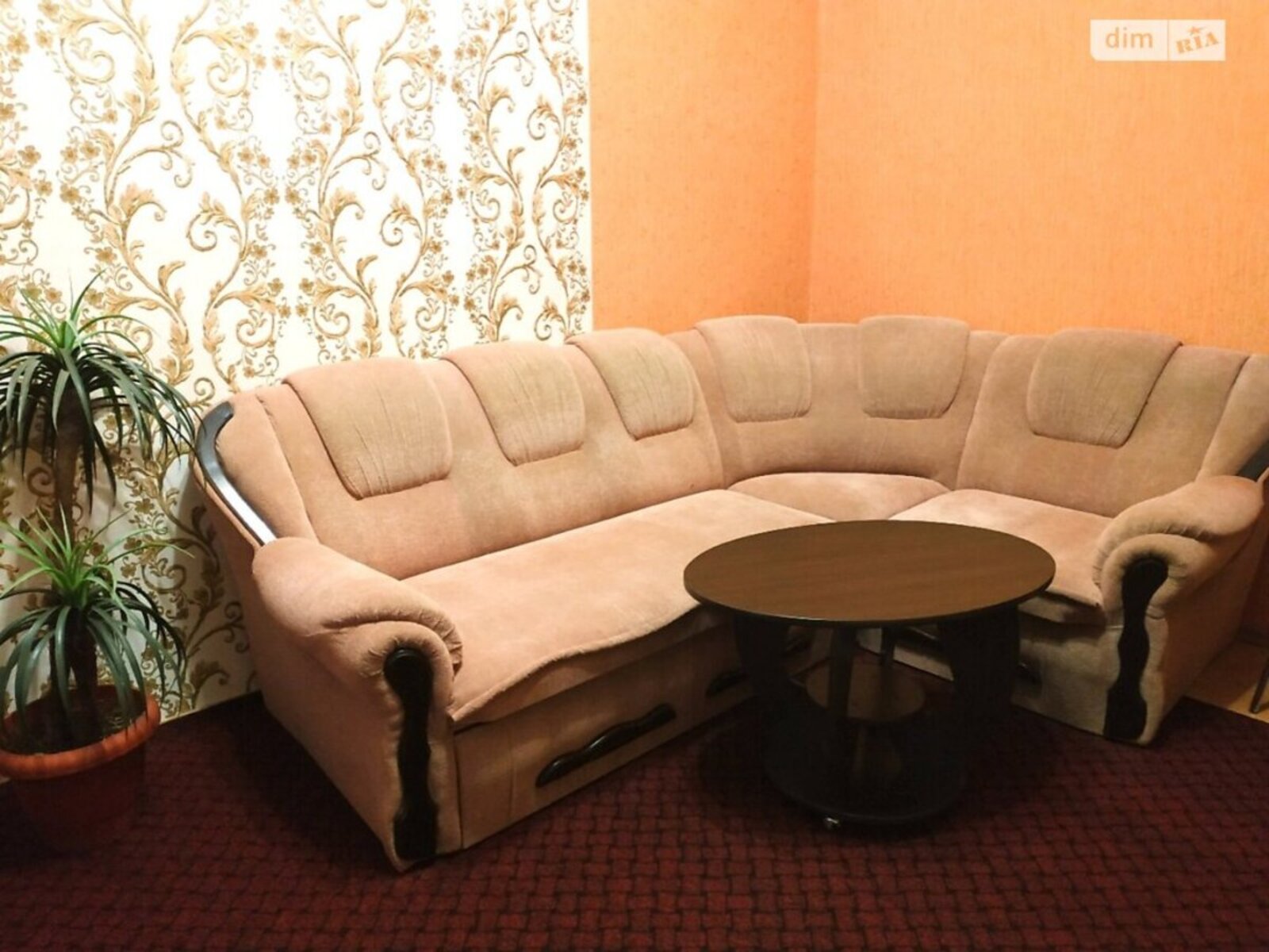 Продаж квартири біля театру Гоголя код № 213-110-684 фото 1 Продаж квартири біля театру Гоголя код № 213-110-684 фото 1