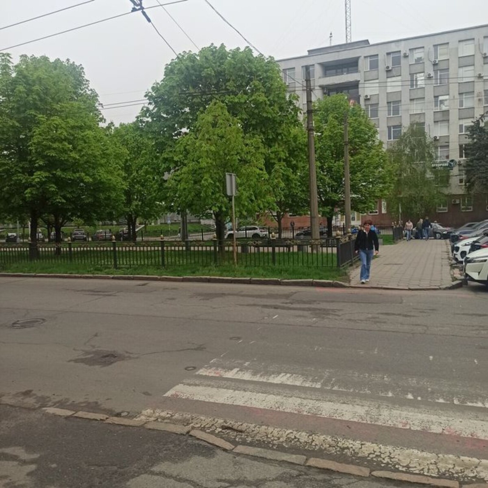 Продаж 2-х кімнатної квартири в Центрі код № 212-969-920 фото 1 Продаж 2-х кімнатної квартири в Центрі код № 212-969-920 фото 1