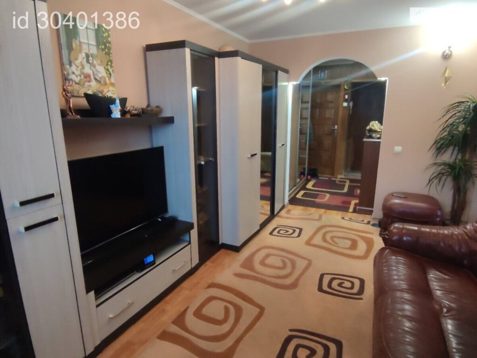 Продаж 3к квартири 50.3 кв. м на вул. Соборності фото 1 Продаж 3к квартири 50.3 кв. м на вул. Соборності фото 1