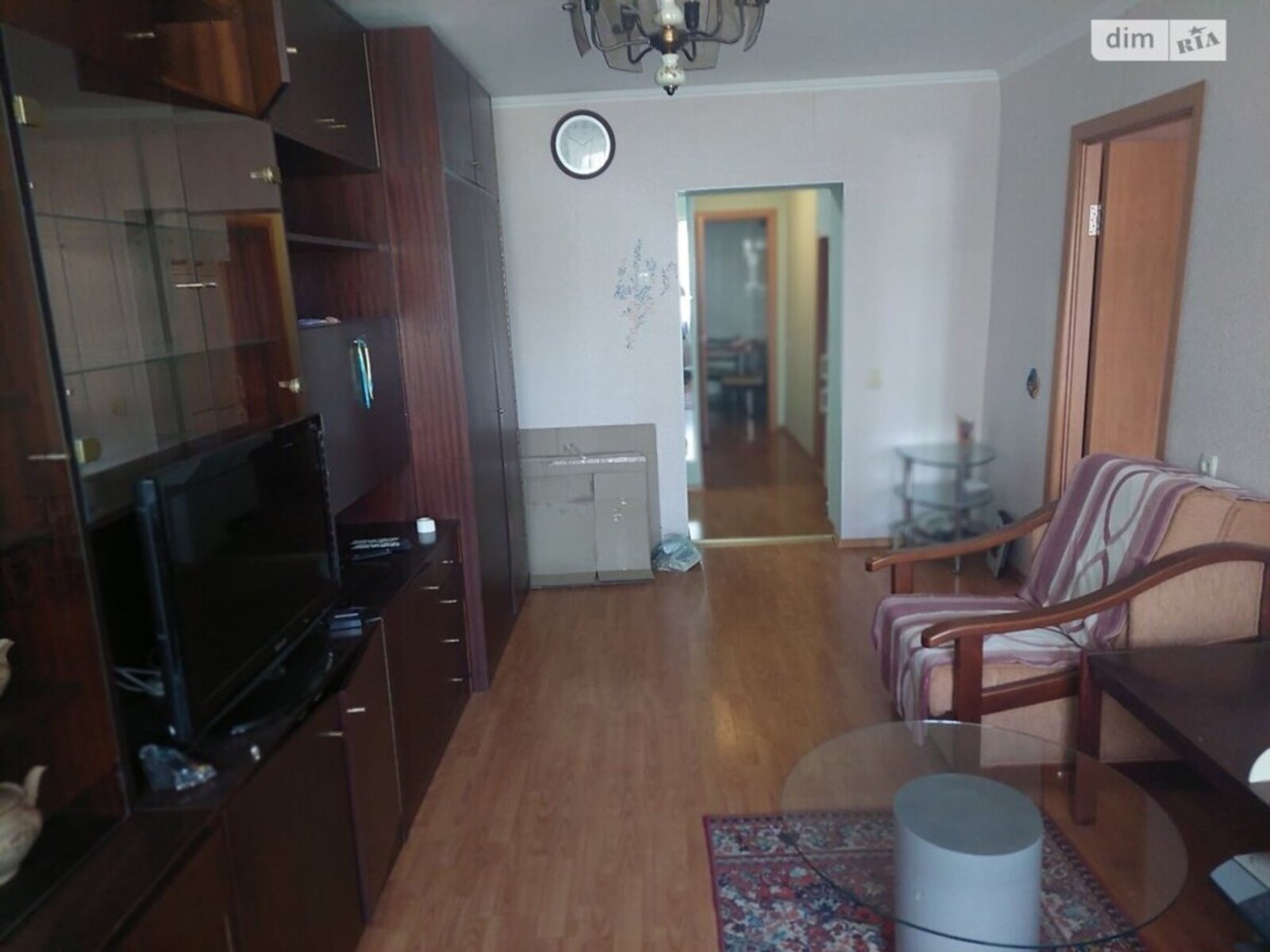 Продаж квартири в раоні ринок Балковий код № 213-114-533 фото 1 Продаж квартири в раоні ринок Балковий код № 213-114-533 фото 1