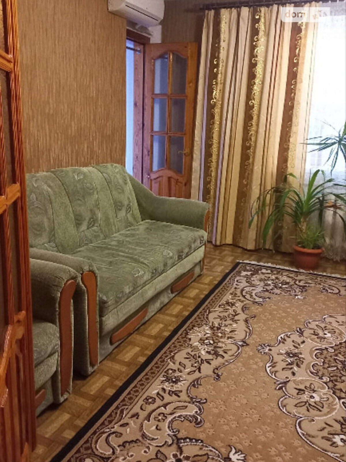Продаж 2к квартири 49.9 кв. м на вул. Петровського код № 212-737-081 фото 1 Продаж 2к квартири 49.9 кв. м на вул. Петровського код № 212-737-081 фото 1