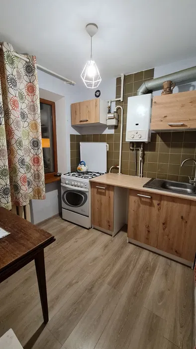 Двокімнатна квартира в Авіамістечку код № 212-677-502 фото 1 Двокімнатна квартира в Авіамістечку код № 212-677-502 фото 1