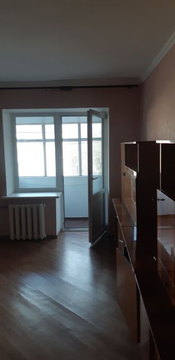 Продаж квартири в центральній частині міста код № 213-136-922 фото 1 Продаж квартири в центральній частині міста код № 213-136-922 фото 1