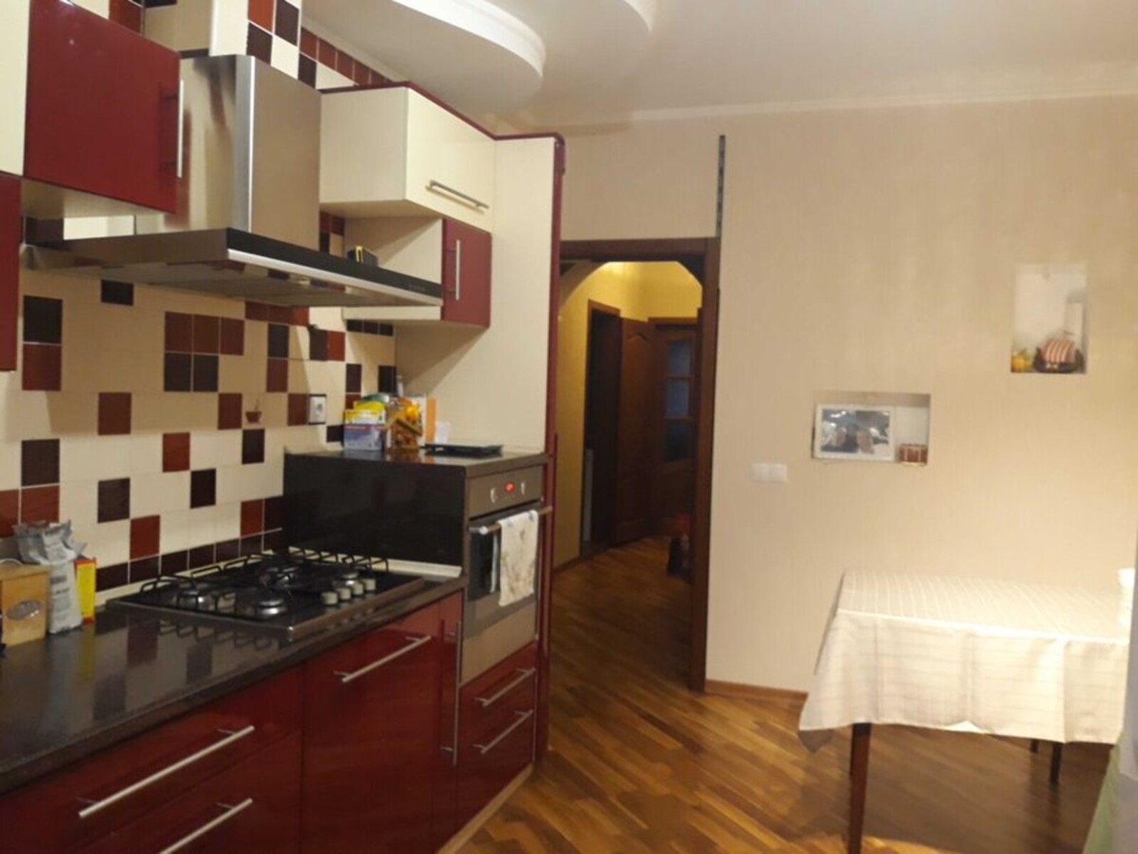 Продаж квартири в Центральній частині міста код № 213-029-351 фото 1 Продаж квартири в Центральній частині міста код № 213-029-351 фото 1