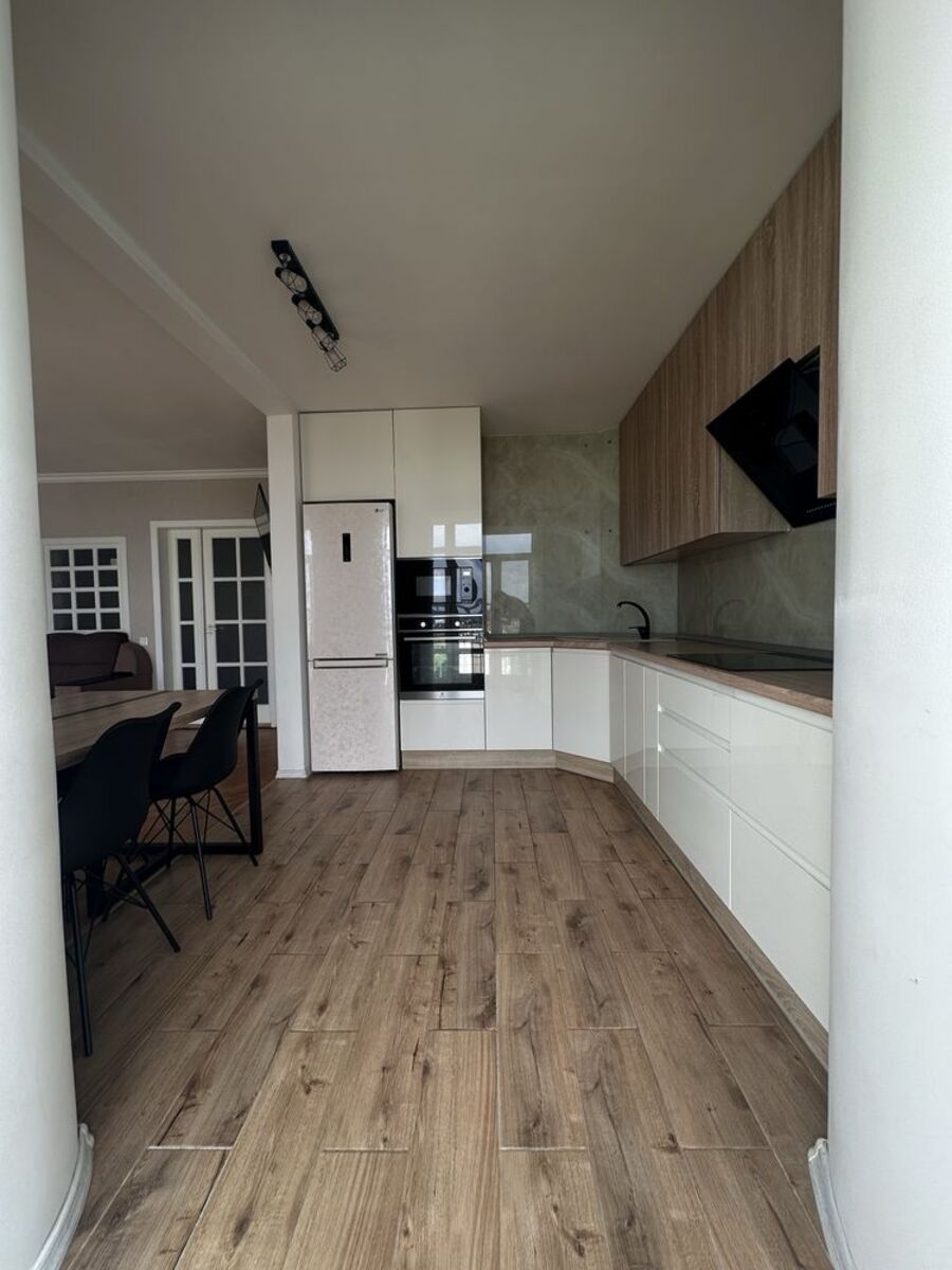 Продаж 3-кімнатної квартири з сучасним ремонтом, Полтава, Сади 2. фото 1 Продаж 3-кімнатної квартири з сучасним ремонтом, Полтава, Сади 2. фото 1