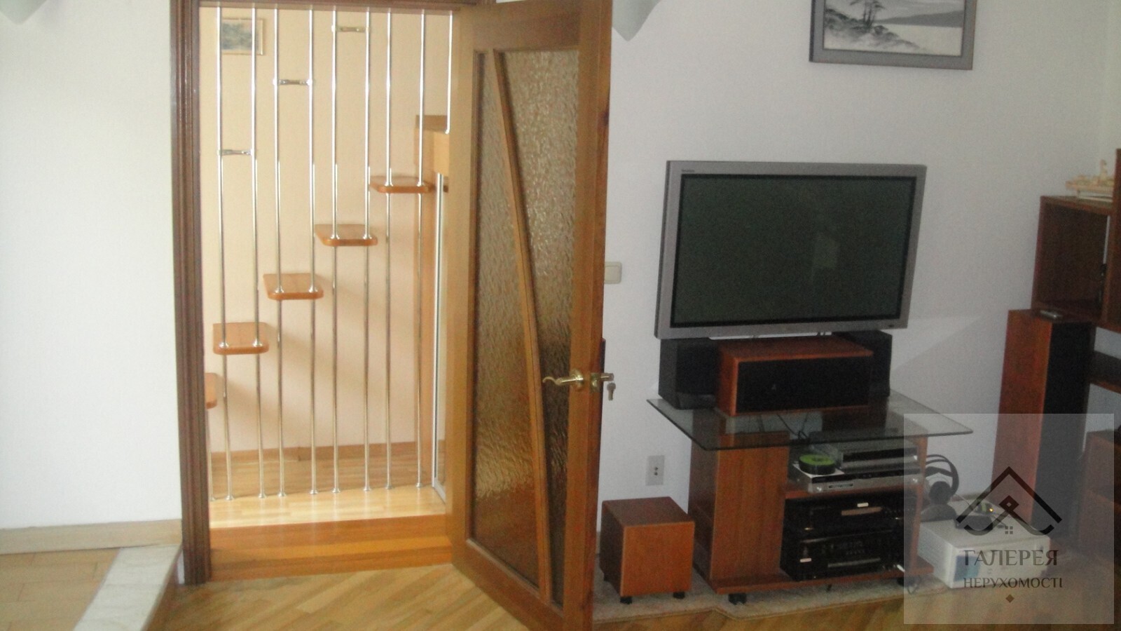 Продаж дворівневої квартири Центр міста з індивідуальним опаленням фото 1 Продаж дворівневої квартири Центр міста з індивідуальним опаленням фото 1