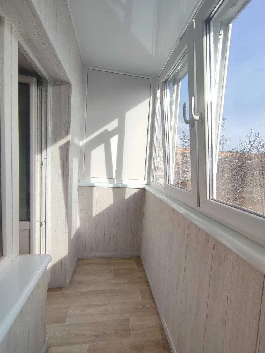 Продаж 2к квартира, 3/9,цегла, Половки (кільце) фото 1 Продаж 2к квартира, 3/9,цегла, Половки (кільце) фото 1