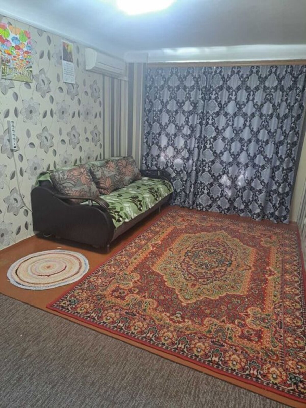 Продаж квартири в районі 11 школи код № 213-184-476 фото 1 Продаж квартири в районі 11 школи код № 213-184-476 фото 1