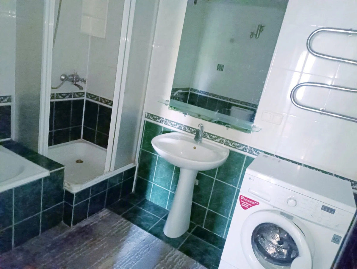 Продаж квартири на Алмазному код № 213-083-026 фото 1 Продаж квартири на Алмазному код № 213-083-026 фото 1
