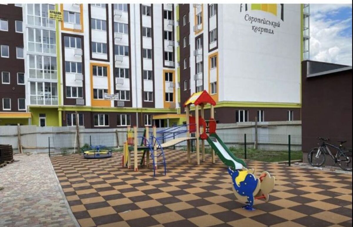 Однокімнатна квартира в районі Макдональса фото 1 Однокімнатна квартира в районі Макдональса фото 1