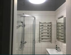         212743957  11