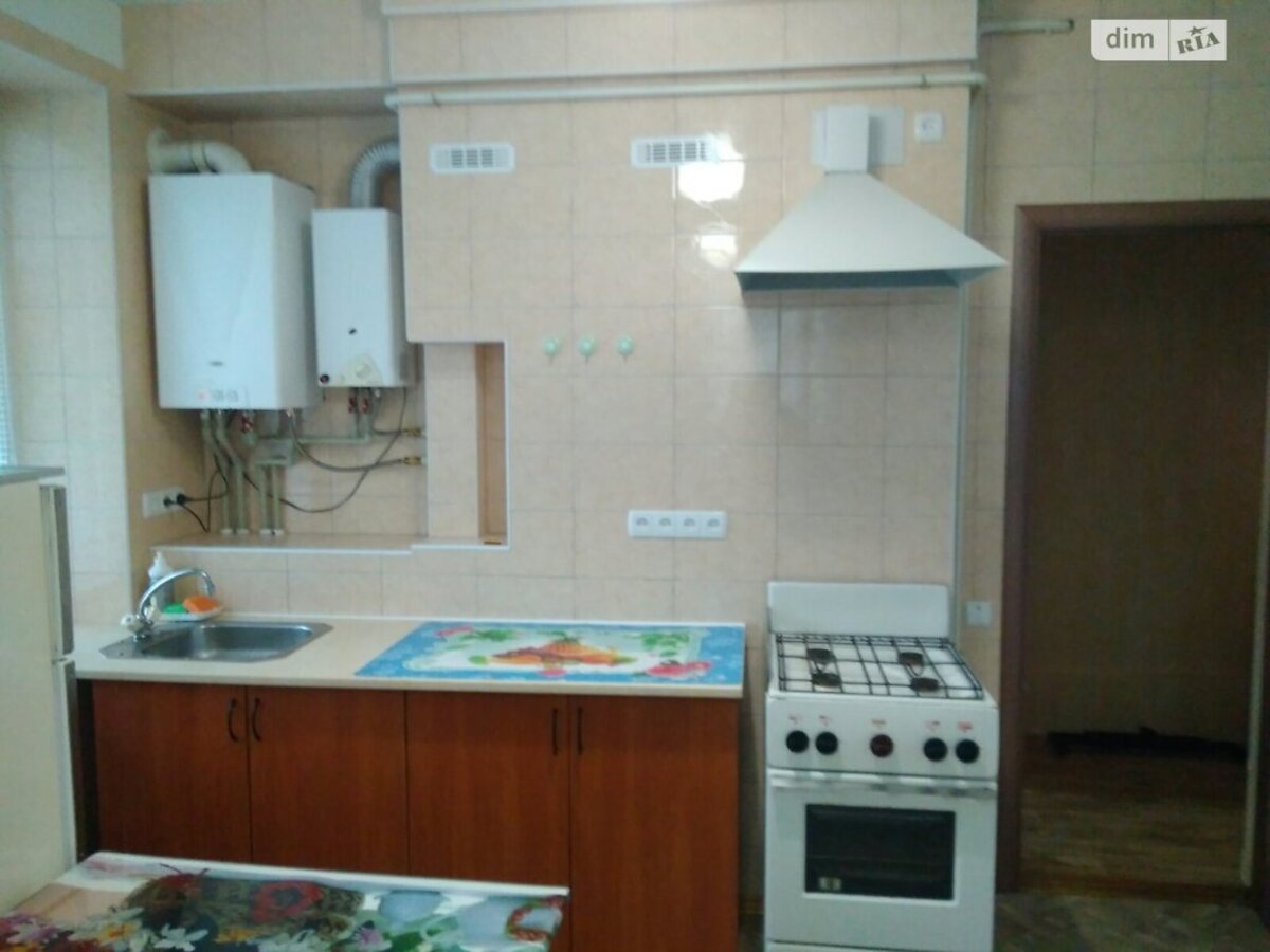 Центр, Продаж великої 1-кімн.кв-ри в центрі на вул.Шевченка(р-он Старої автостанції) фото 1 Центр, Продаж великої 1-кімн.кв-ри в центрі на вул.Шевченка(р-он Старої автостанції) фото 1