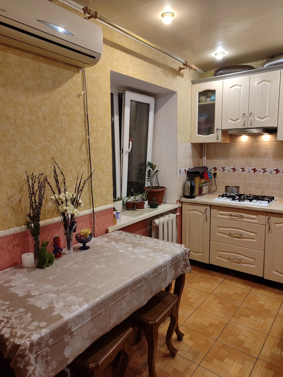 Продається квартира Полтавська, Полтава, Шевченківський (Жовтневий), Фурманова фото 1 Продається квартира Полтавська, Полтава, Шевченківський (Жовтневий), Фурманова фото 1