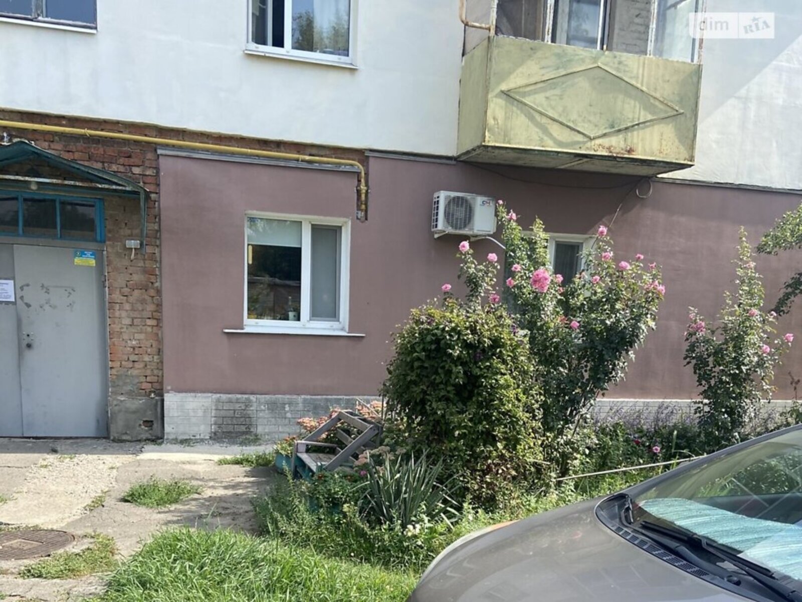 Продаж 2к квартири 43.7 кв. м на вул. Чумацький шлях код № 213-184-494 фото 1 Продаж 2к квартири 43.7 кв. м на вул. Чумацький шлях код № 213-184-494 фото 1