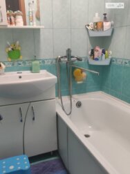 Продається гарна 2-кімнатна квартира(р-н Браїлки) фото 12 Продається гарна 2-кімнатна квартира(р-н Браїлки) фото 12