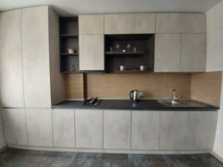  Family Park 2-  43 .. +    57 000 $   213-067-679  13