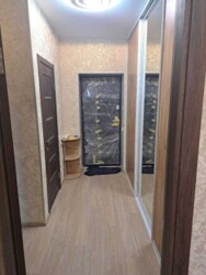         212-956-386  2
