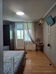 Продаж квартири в тихому центрі Полтави код № 213-404-012 фото 3 Продаж квартири в тихому центрі Полтави код № 213-404-012 фото 3