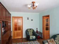 Продам двухкімнатну фото 1 Продам двухкімнатну фото 1