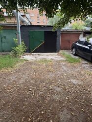 Простора дворівнева, 3-кімнатна квартира в самому центрі Полтави з гаражем та коморою які знаходяться в закритому дворі. фото 21 Простора дворівнева, 3-кімнатна квартира в самому центрі Полтави з гаражем та коморою які знаходяться в закритому дворі. фото 21