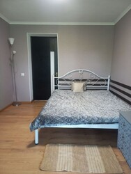 Продаж квартири в тихому центрі Полтави код № 213-404-012 фото 2 Продаж квартири в тихому центрі Полтави код № 213-404-012 фото 2