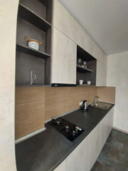  Family Park 2-  43 .. +    57 000 $   213-067-679  1
