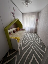     3-     70 000 $   213-180-396  4