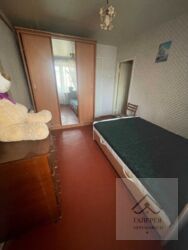 Продаж 4-х кімнатної квартири під ремонт фото 3 Продаж 4-х кімнатної квартири під ремонт фото 3