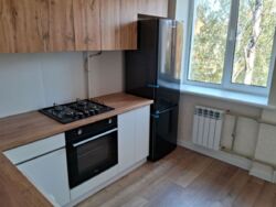  1        213-022-578  4