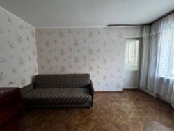 Продаж квартири на Алмазному код № 213-275-838 фото 3 Продаж квартири на Алмазному код № 213-275-838 фото 3