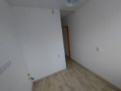 1-    29000 $   212-898-919  10