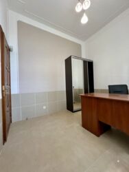 Продам 4-х кімн кв 80м2 Центр. код № 212-979-845 фото 10 Продам 4-х кімн кв 80м2 Центр. код № 212-979-845 фото 10