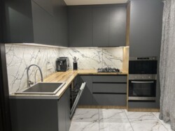 Продаж 2-х кімнатої квартири код № 213-335-901 фото 1 Продаж 2-х кімнатої квартири код № 213-335-901 фото 1